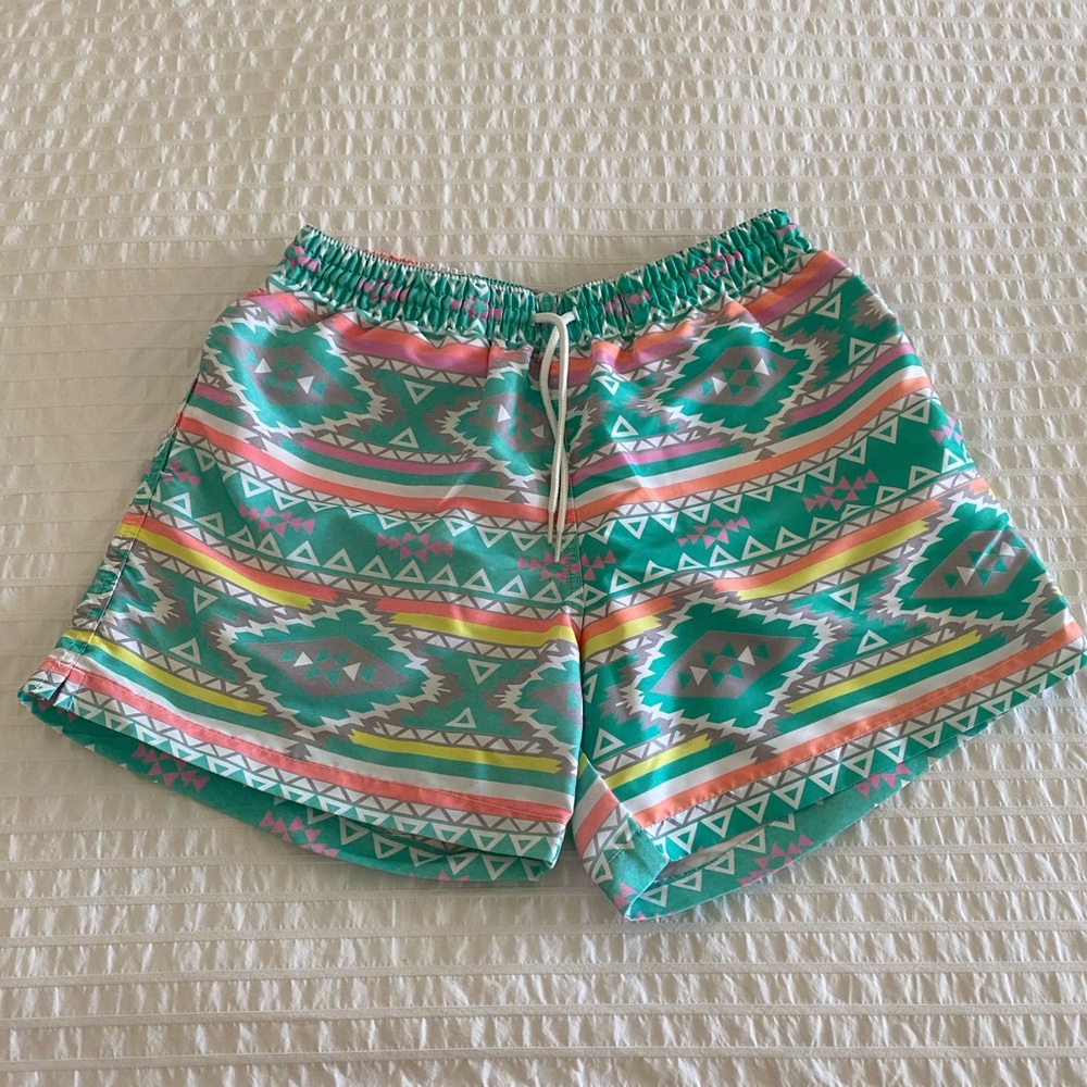 Chubbies En Fuego Aztec Swim Shorts 5.5” Inseam Size M